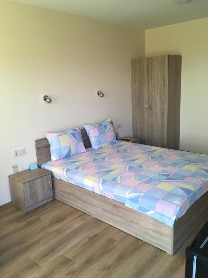 Sunny Life Hotel Nesebar Bagian luar foto